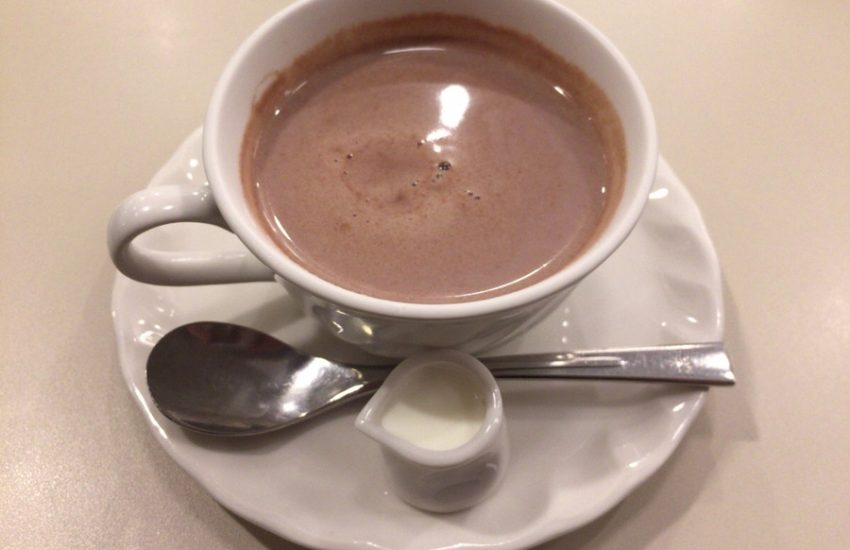 カフェのココア